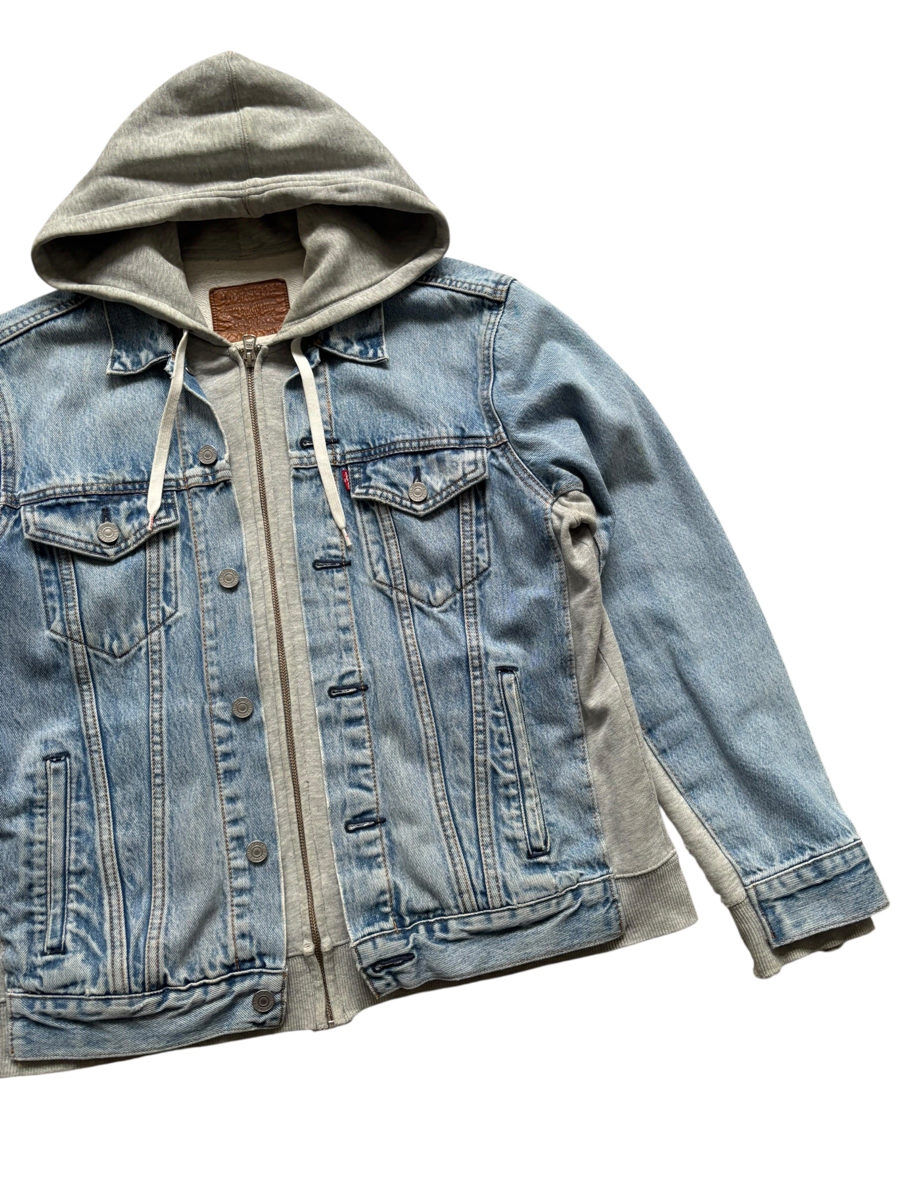 Levi's Thrashed Hybrid Hoodie Denim Trucker Jacket (L)